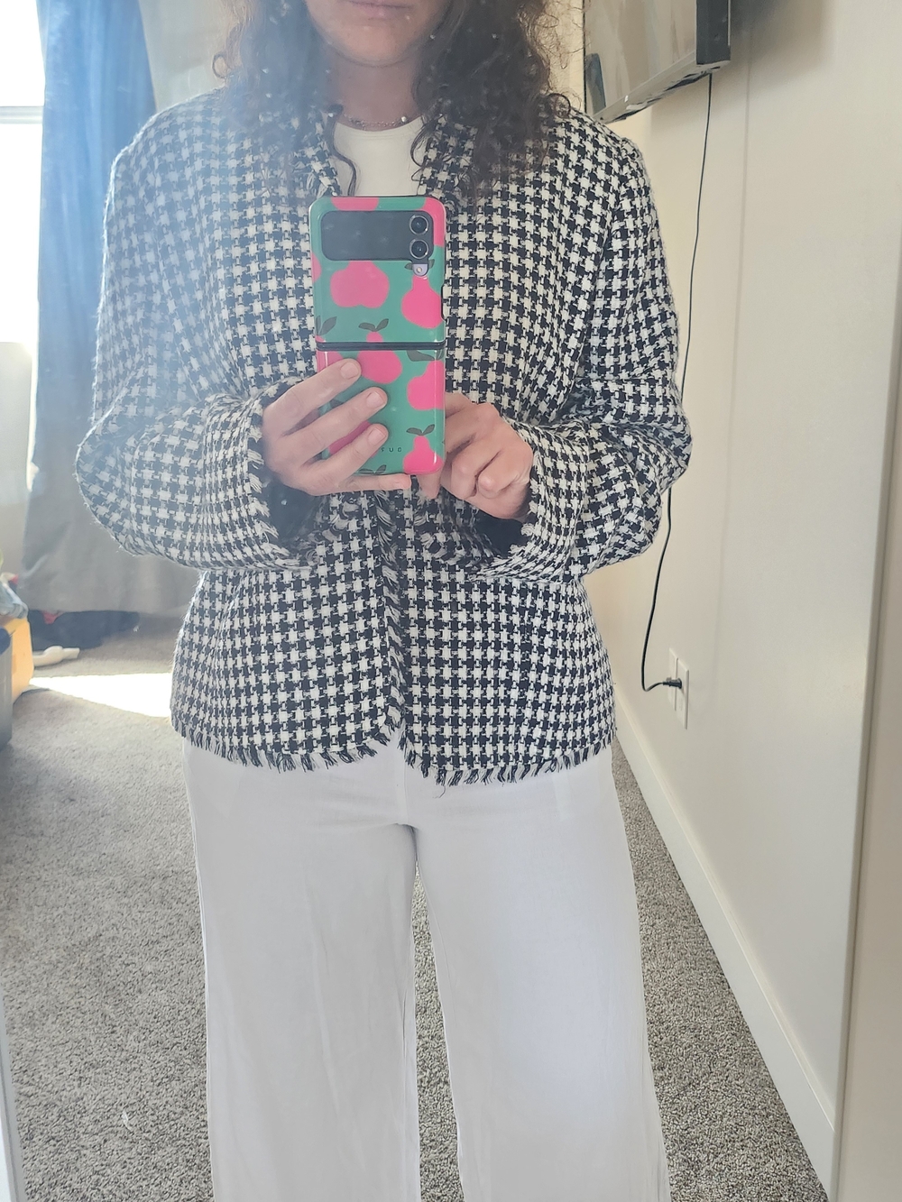 Amanda Smith Black and White Houndstooth Button-Front Top